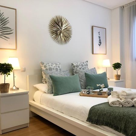 Ferienwohnung Apartamento 1 Centrico Garaje Wi-Fi Para Trabajar Castro Urdiales Exterior foto