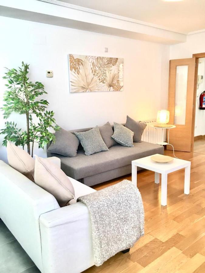 Ferienwohnung Apartamento 1 Centrico Garaje Wi-Fi Para Trabajar Castro Urdiales Exterior foto