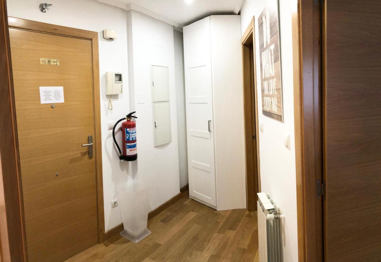 Ferienwohnung Apartamento 1 Centrico Garaje Wi-Fi Para Trabajar Castro Urdiales Exterior foto