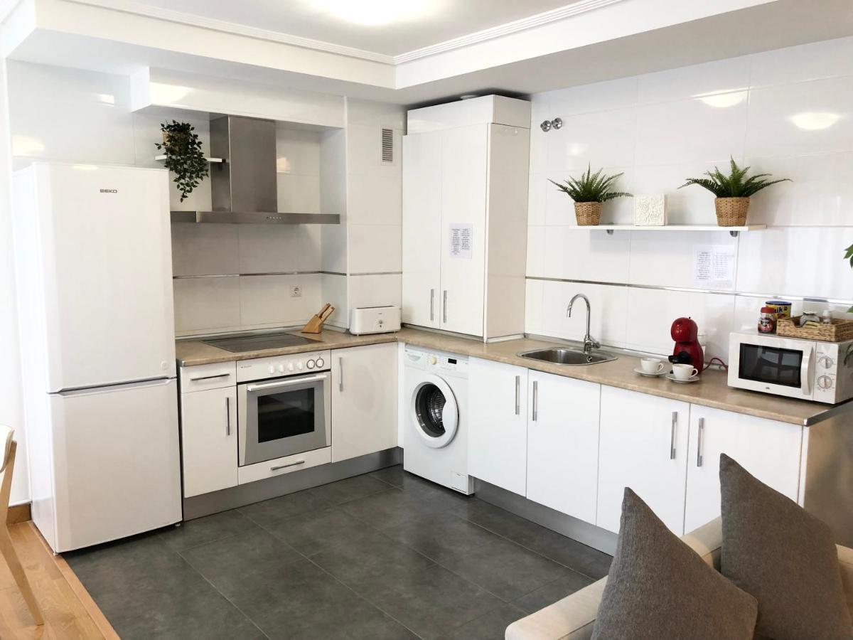Ferienwohnung Apartamento 1 Centrico Garaje Wi-Fi Para Trabajar Castro Urdiales Exterior foto
