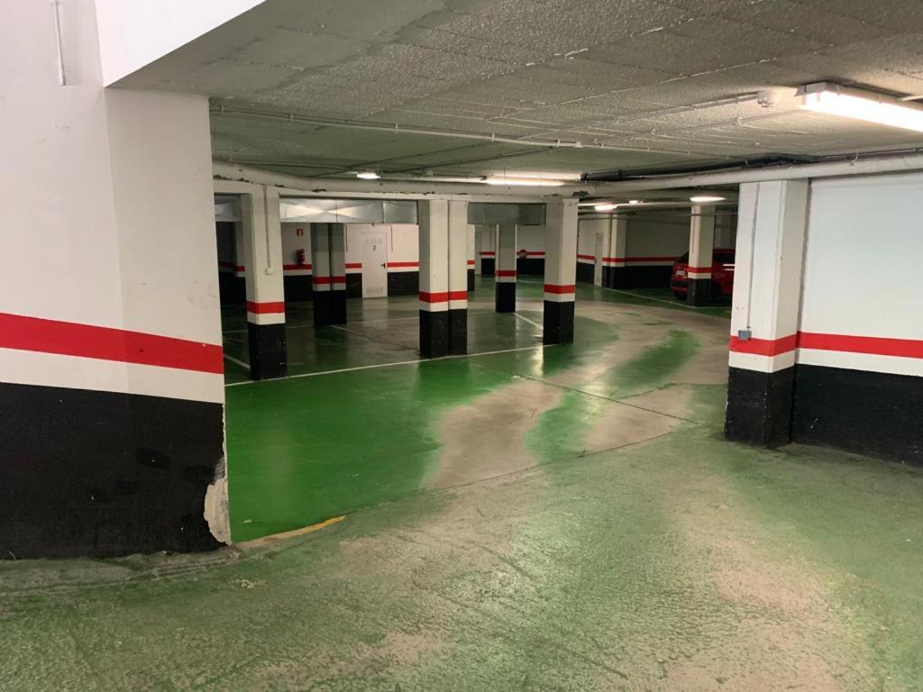 Ferienwohnung Apartamento 1 Centrico Garaje Wi-Fi Para Trabajar Castro Urdiales Exterior foto